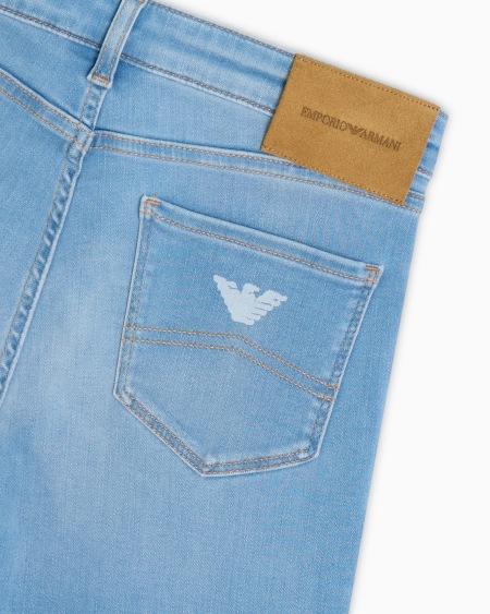Armani Vaqueros J20 De Cintura Alta Y Pernera Superajustada De Denim Elástico Con Logotipo Grabado A Láser