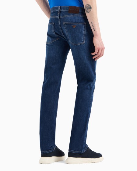 Armani Vaqueros J45 Regular Fit De Cómoda Sarga De Denim Lavado De 11 5 onzas
