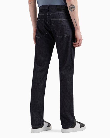 Armani Vaqueros J45 Regular Fit En Denim De 8 onzas Con Lavado Efecto Usado