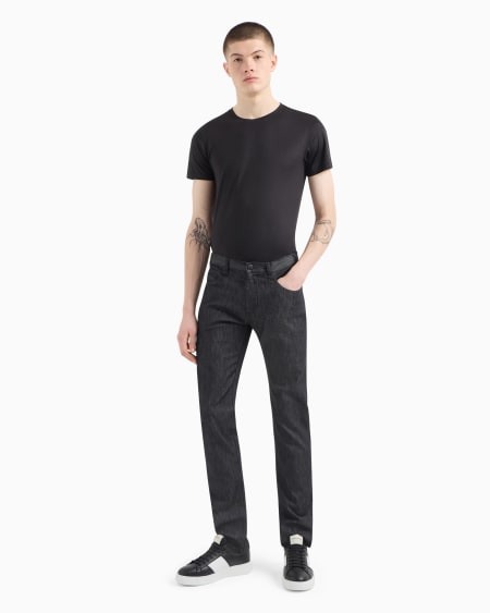 Armani Vaqueros J45 Regular Fit En Denim De 8 onzas Con Lavado Efecto Usado