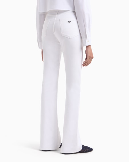 Armani Vaqueros J47 Con Cintura Medio Alta Y Bajo Acampanado De Denim Elástico Ligero Efecto Usado