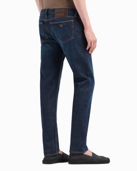 Armani Vaqueros J75 Slim Fit En Denim Cómodo Con Lavado Aclarado