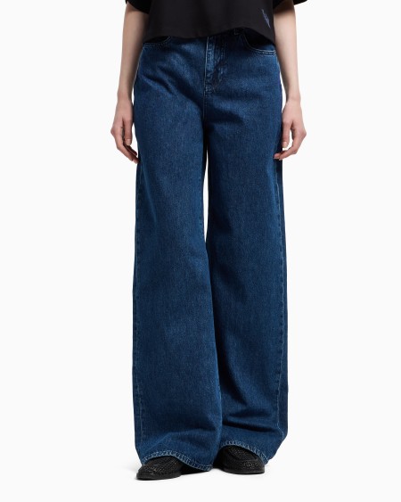 Armani Vaqueros J8B De Cintura Media Y Pernera Ancha De Denim Con Aplicación Integral De Strass