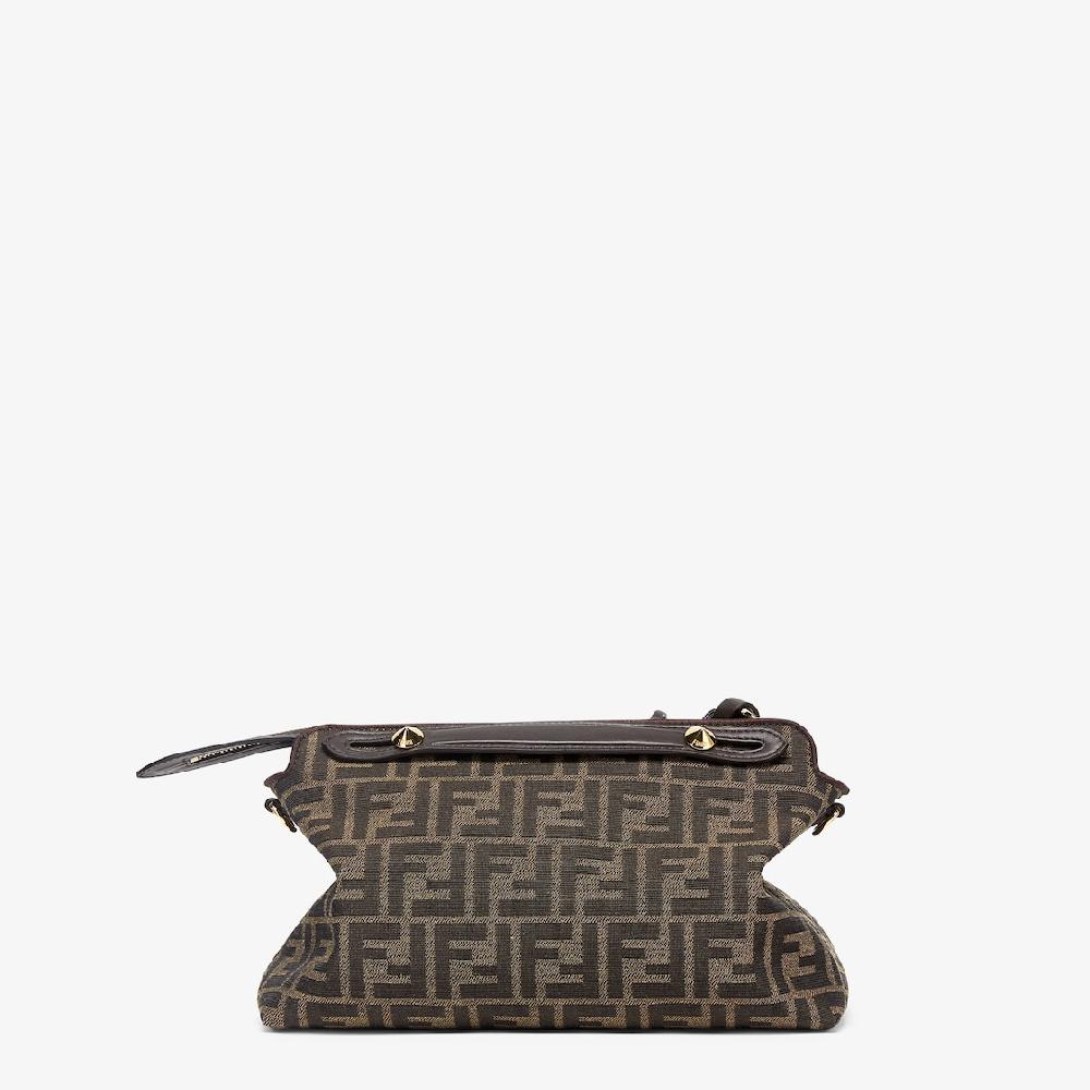 Fendi By The Way Soft Mediano