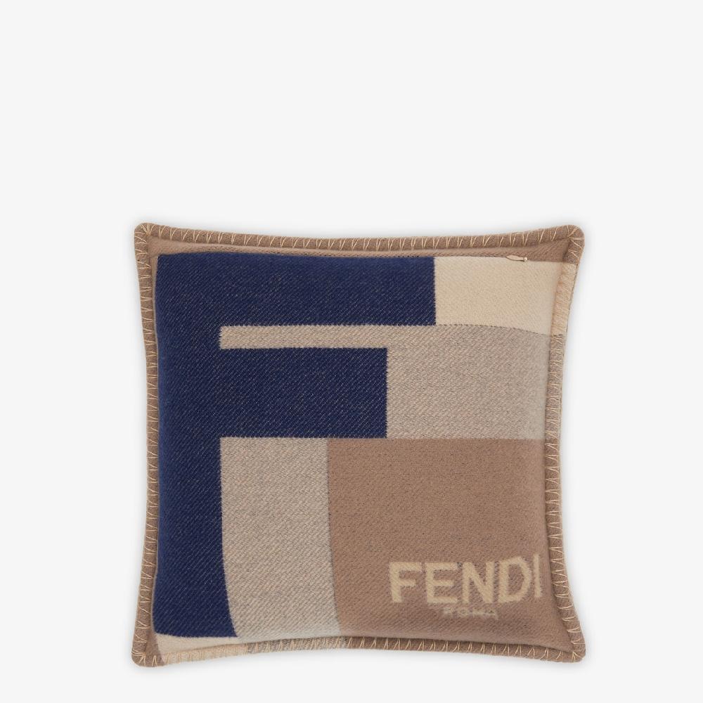 Fendi Cojín FF