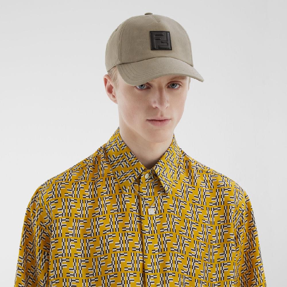 Fendi Collar Fendi Shadow