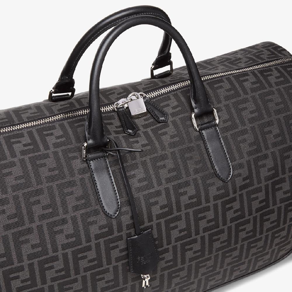 Fendi Duffle Grande