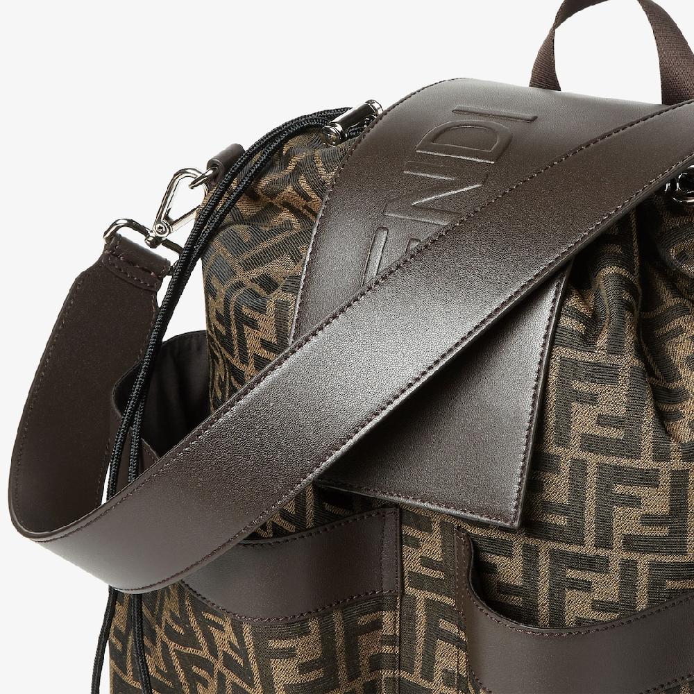 Fendi Fendi Strike Grande