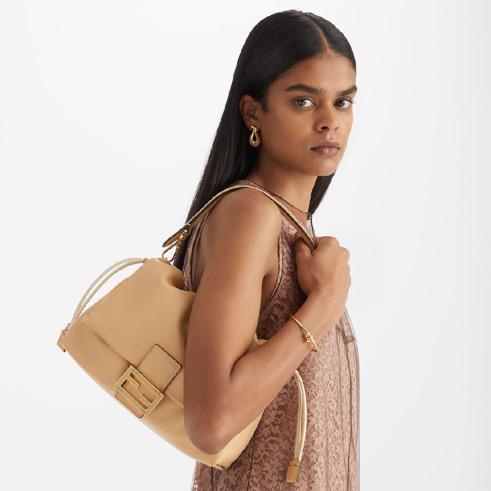 Fendi Mamma Baguette Medium