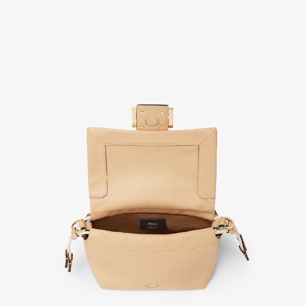 Fendi Mamma Baguette Small