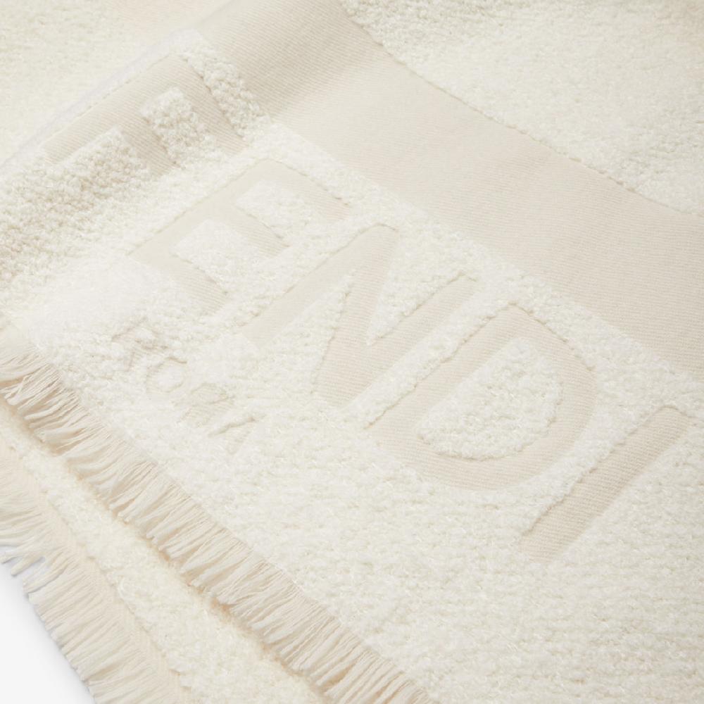 Fendi Manta F-Affair