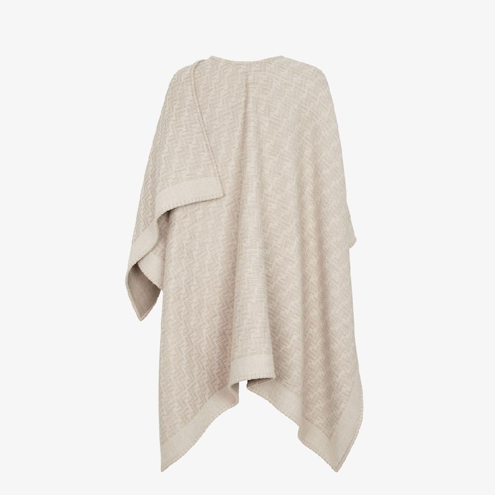 Fendi Poncho FF