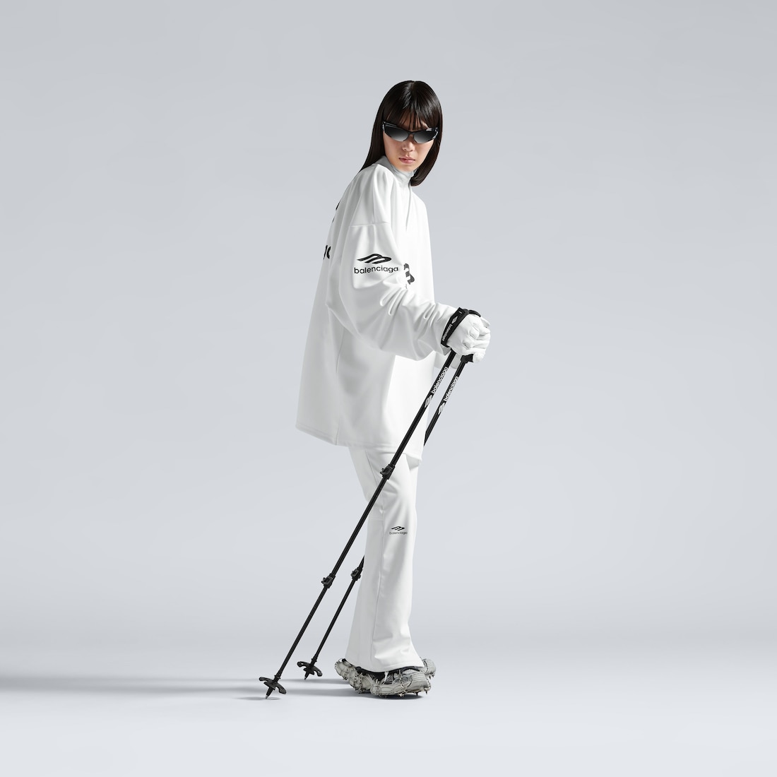 Balenciaga Bastones De Senderismo En Negro