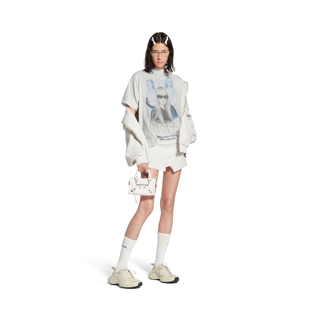 Balenciaga Camiseta Boxy Nicole en Blanco