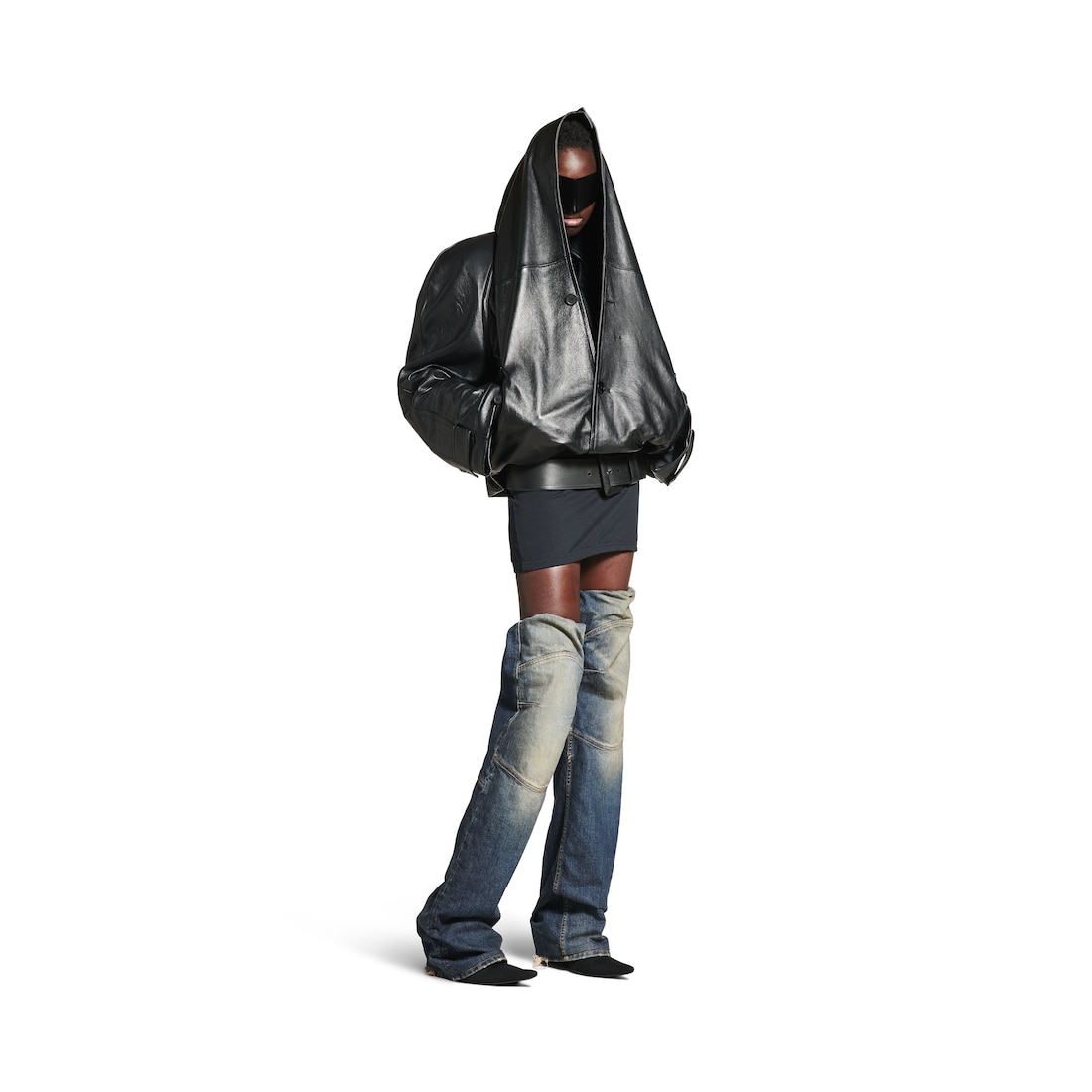 Balenciaga Chaqueta Volteada para Mujer en Negro