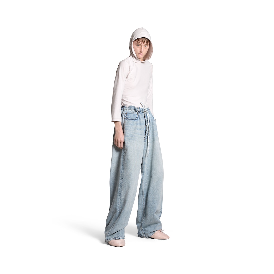 Balenciaga Pantalón Baggy Oversize en Azul