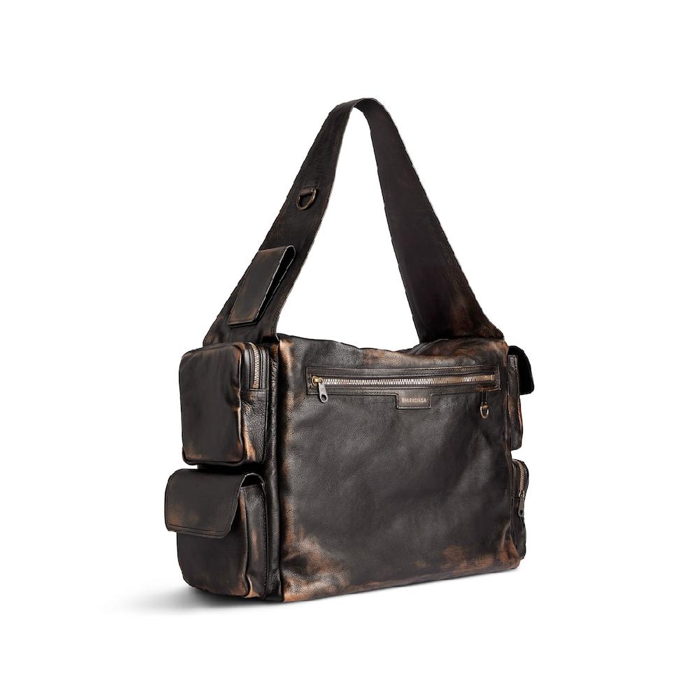 Balenciaga Bolso Sling Superbusy Grande Efecto Desgastado Para Hombre En Marrón