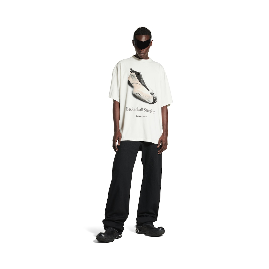 Balenciaga Camiseta Basketball Sneaker Oversized Para Hombre En Blanco Con Efecto Sucio