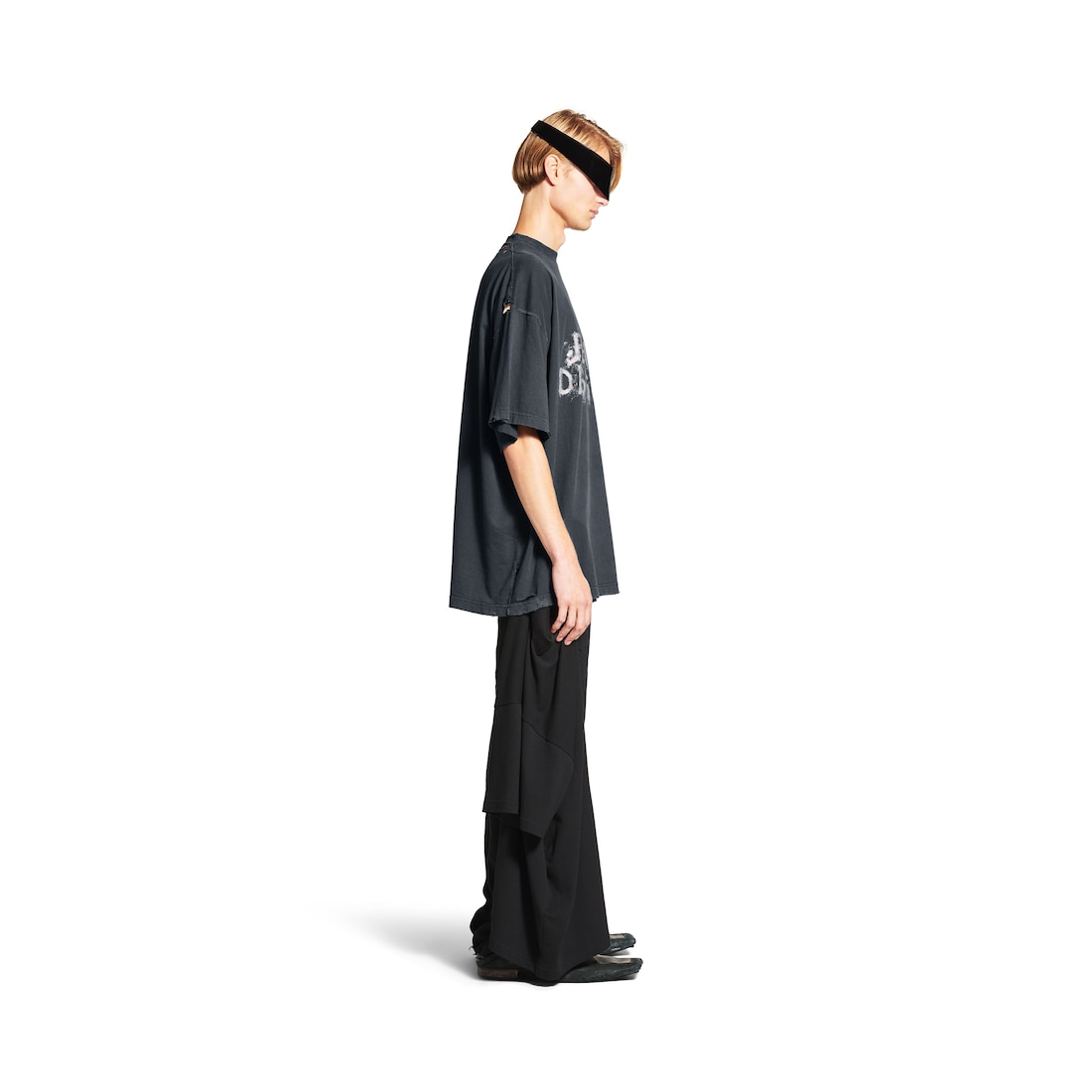 Balenciaga Camiseta Fashion Designer Oversized En Negro Descolorido