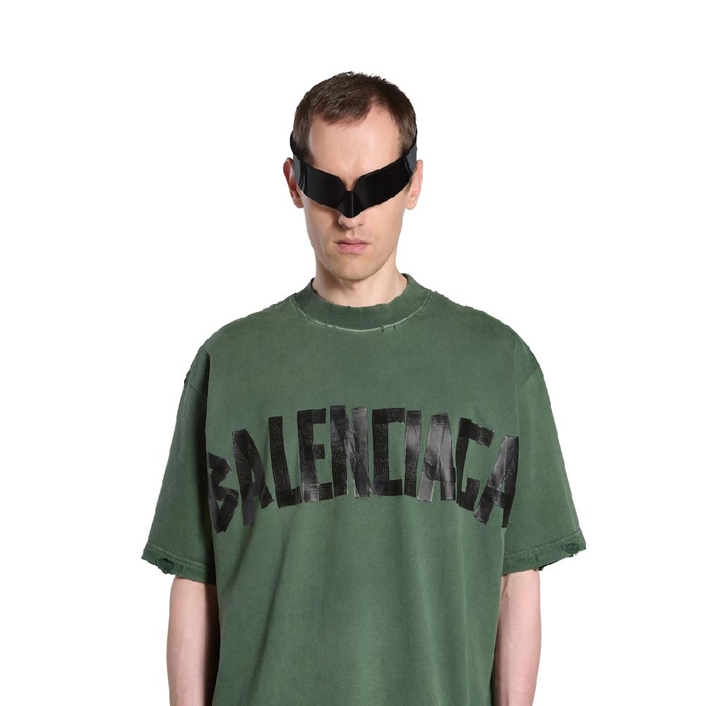 Balenciaga Camiseta New Tape Type Medium Fit En Verde Oscuro