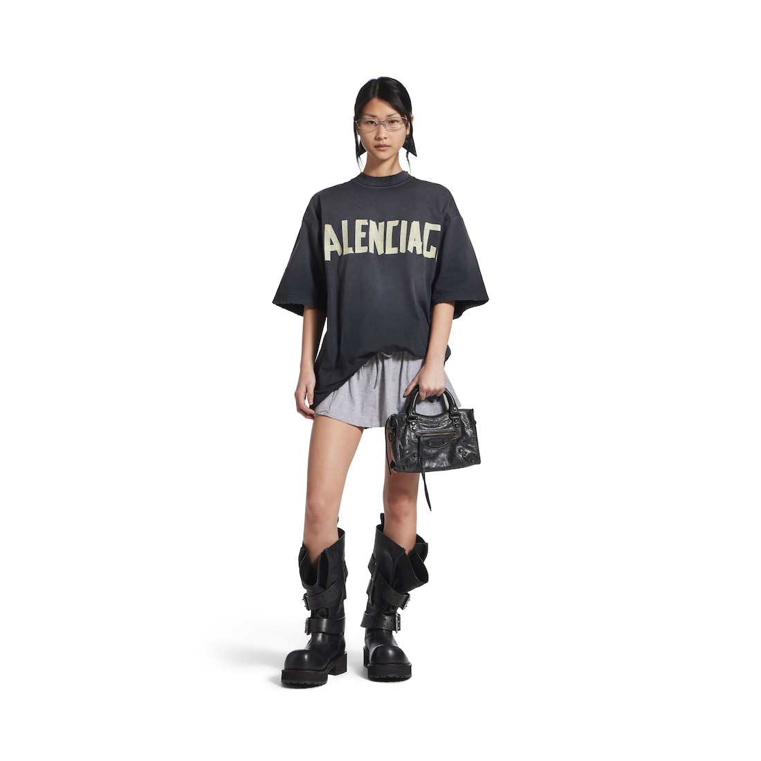 Balenciaga Camiseta Tape Type Medium Fit En Negro Degradado