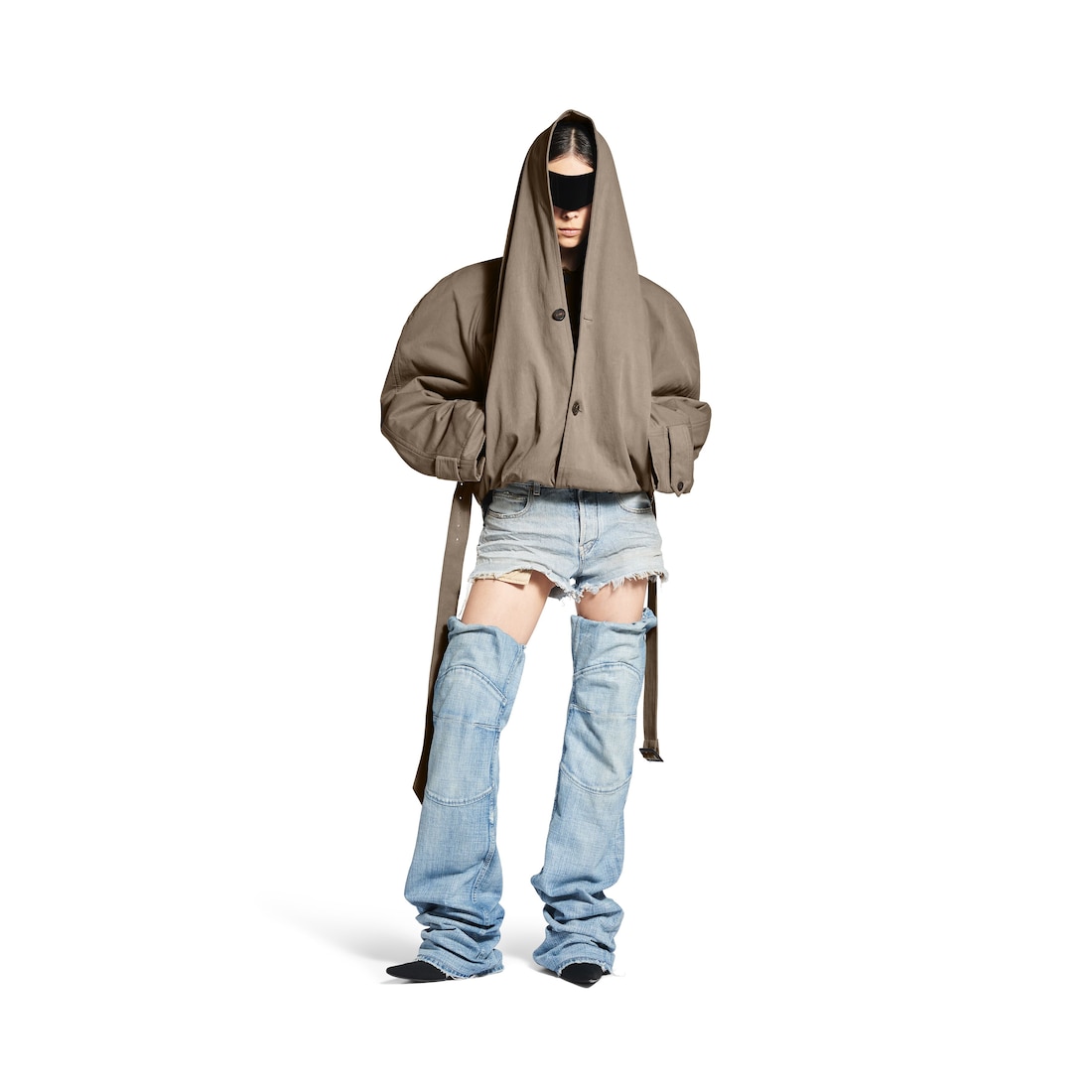 Balenciaga Gabardina Con Capucha Volteada para Mujer en Beige Oscuro