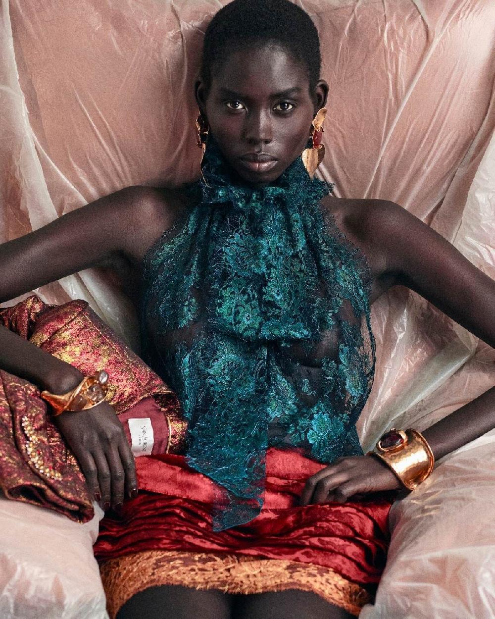 Saint Laurent Brazalete Retorcido De Calcedonia ágata Musgosa Y Metal