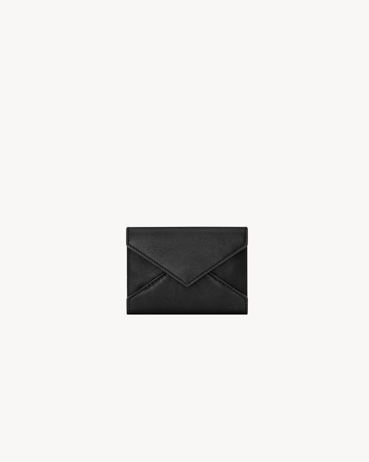 Saint Laurent cartera tipo sobre de cuero