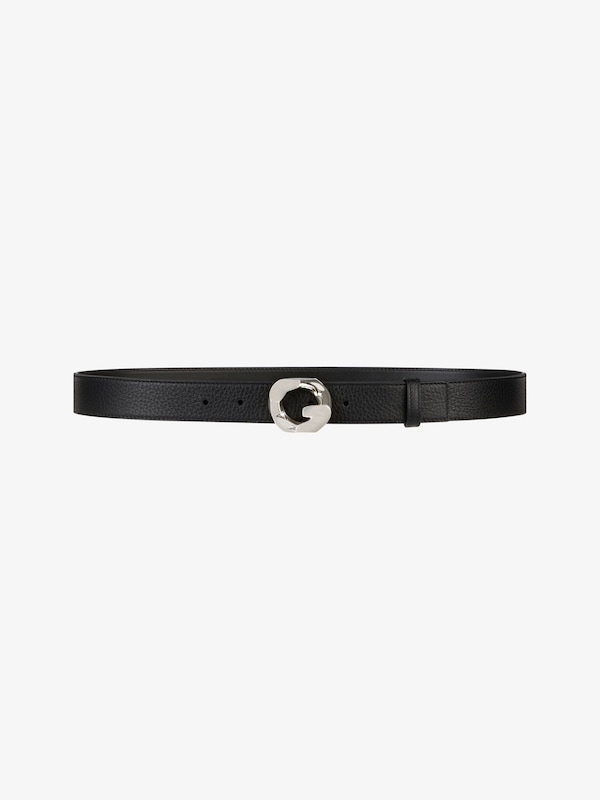 Givenchy Belt in grained leather with G-Chain buckle