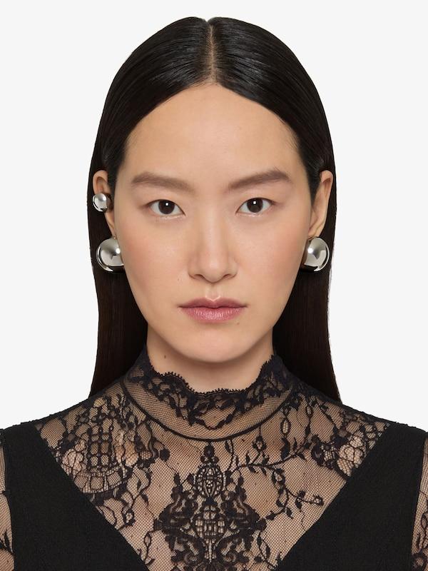 Givenchy Curve Earrcuff In Metal