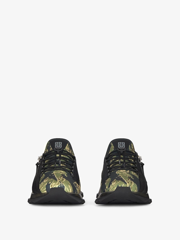 Givenchy Spectre Sneakers In Camo Print