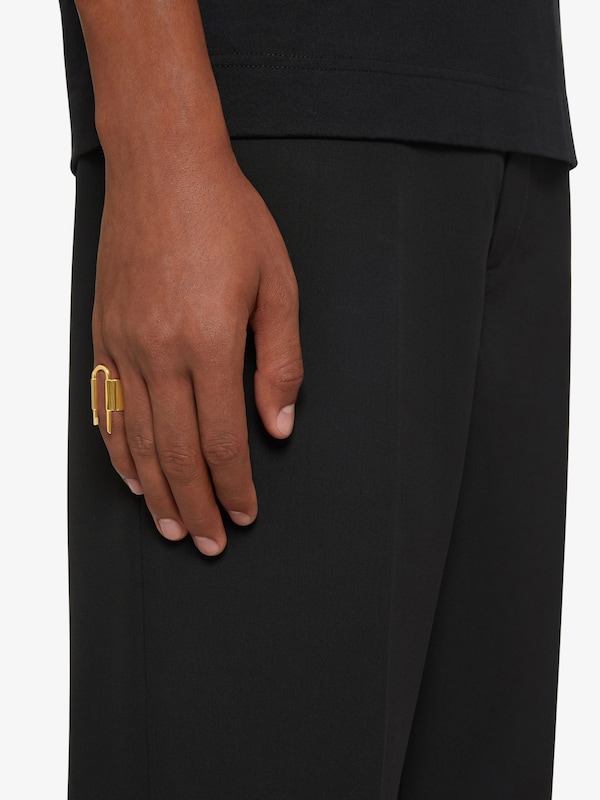 Givenchy U Lock Ring In Metal