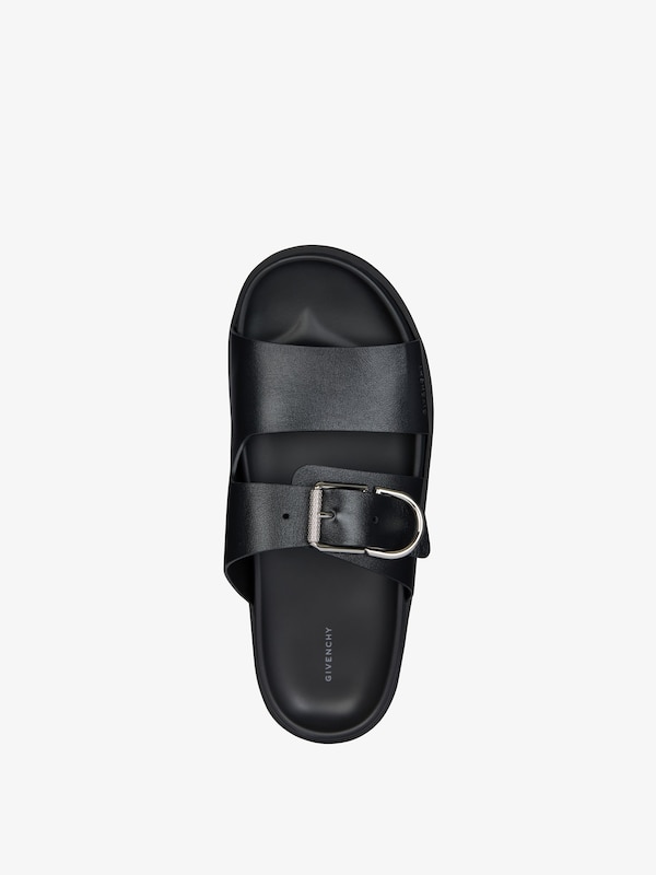 Givenchy Voyou Flat Mules In Grained Leather