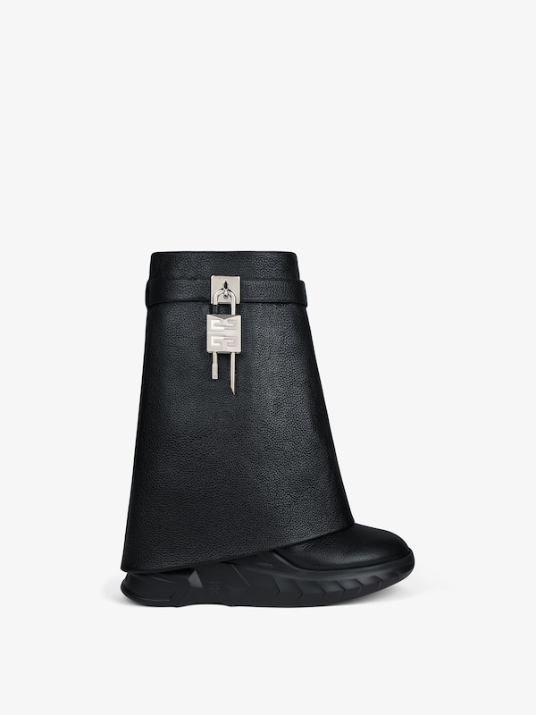 Givenchy Shark Lock Biker Ankle Boots In Grained Leather