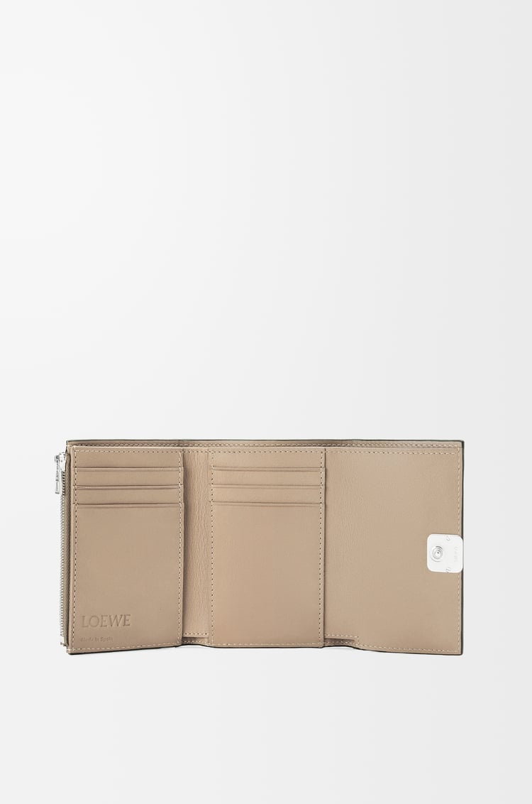 Loewe Anagram Small Vertical Wallet In Pebble Grained Calfskin 5 Colours