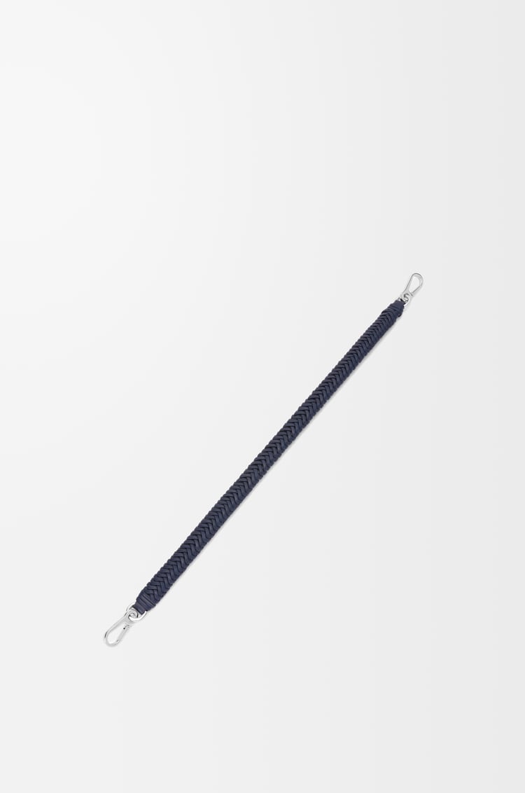 Loewe Arrow short strap in classic calfskin 1 Colours