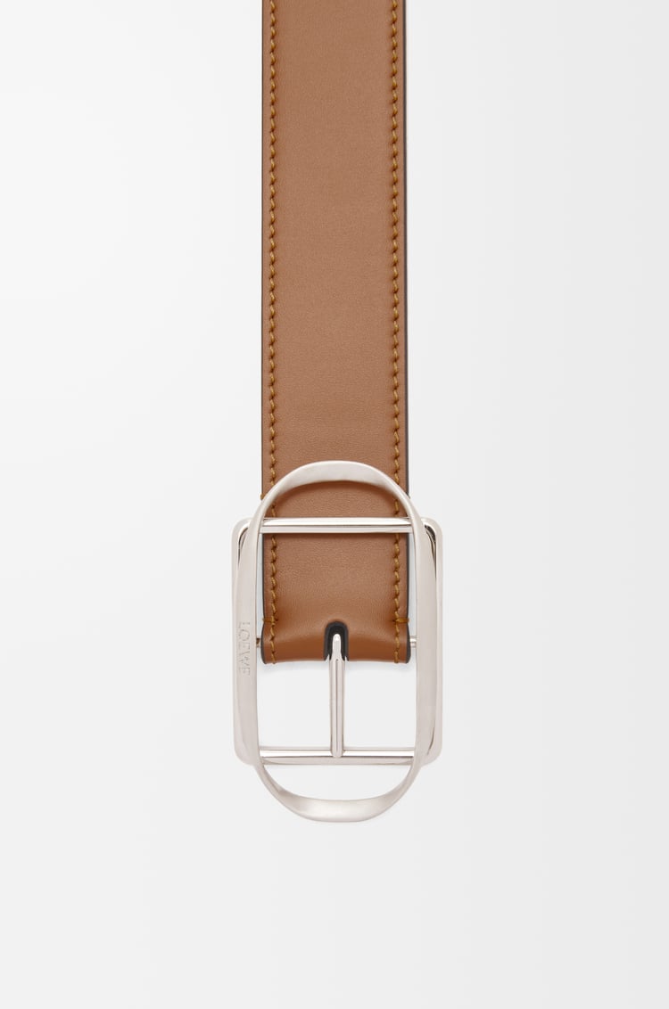 Loewe Curved Buckle Belt In Smooth Calfskin 2 Colours