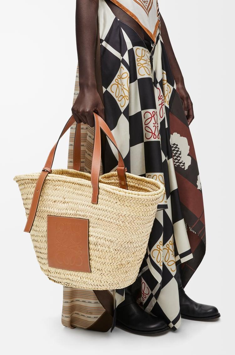 Loewe Large Basket Bag In Palm Leaf And Calfskin 1 Colours