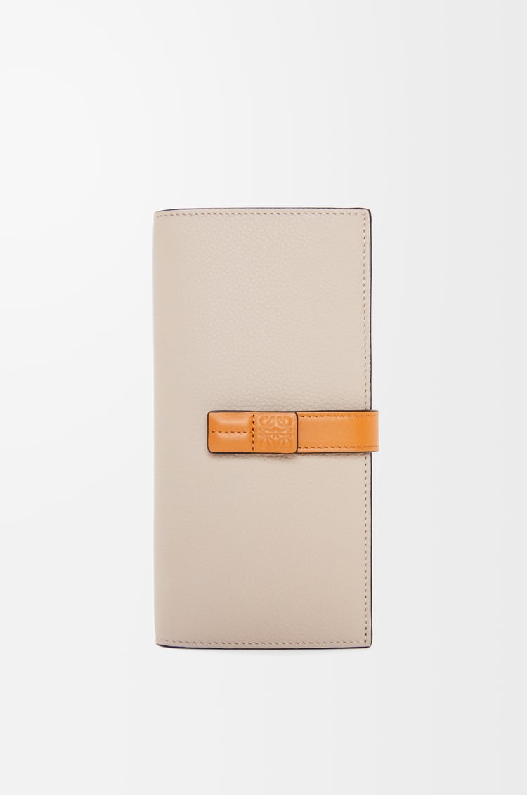 Loewe Large vertical wallet in grained calfskin 2 Colours