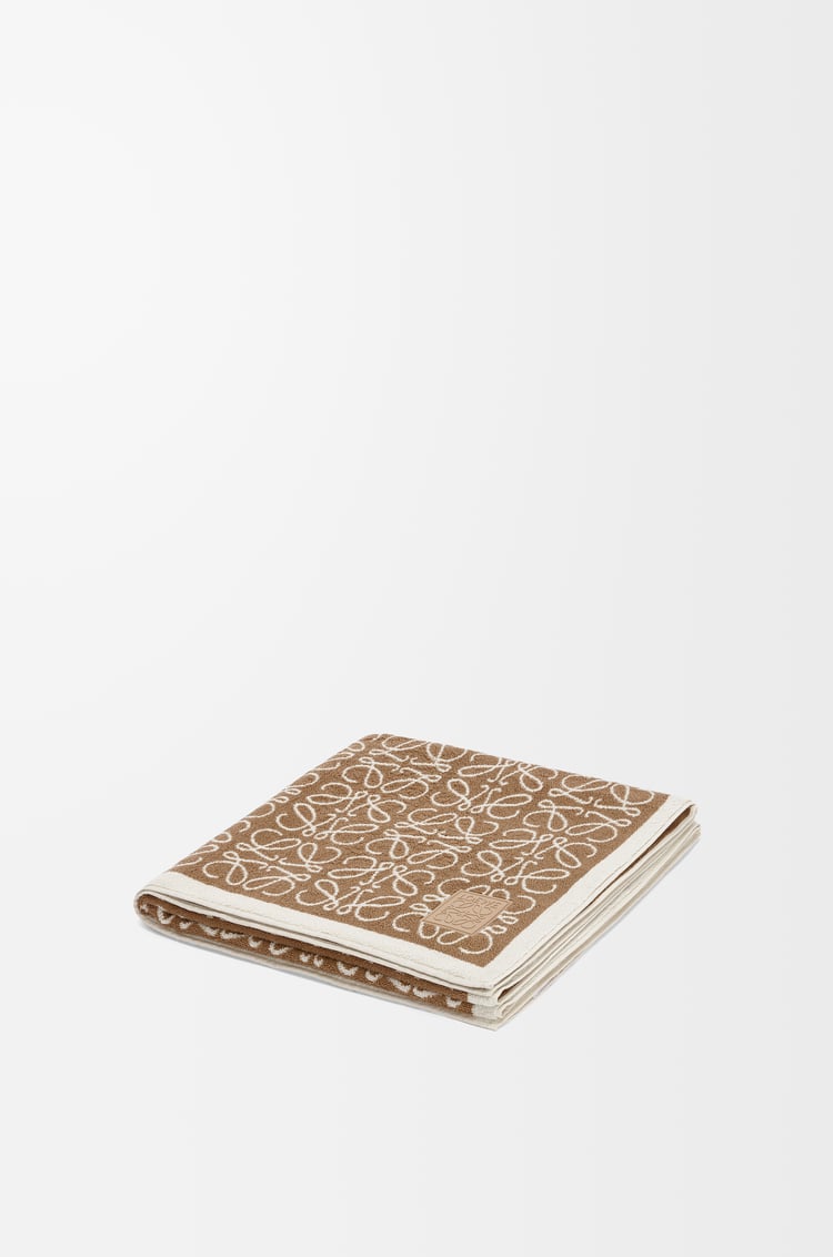 Loewe Anagram towel in cotton 2 Colours