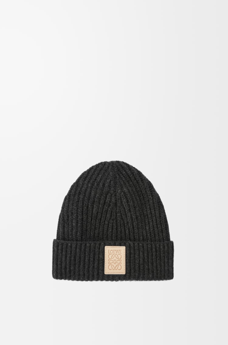 Loewe Beanie in cashmere 3 Colours