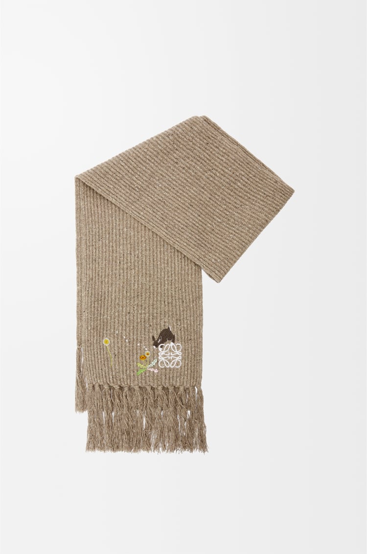 Loewe Bunny scarf in wool 2 Colours
