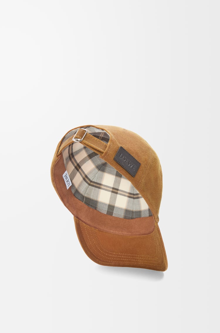 Loewe Cap In Waxed Canvas 2 Colours