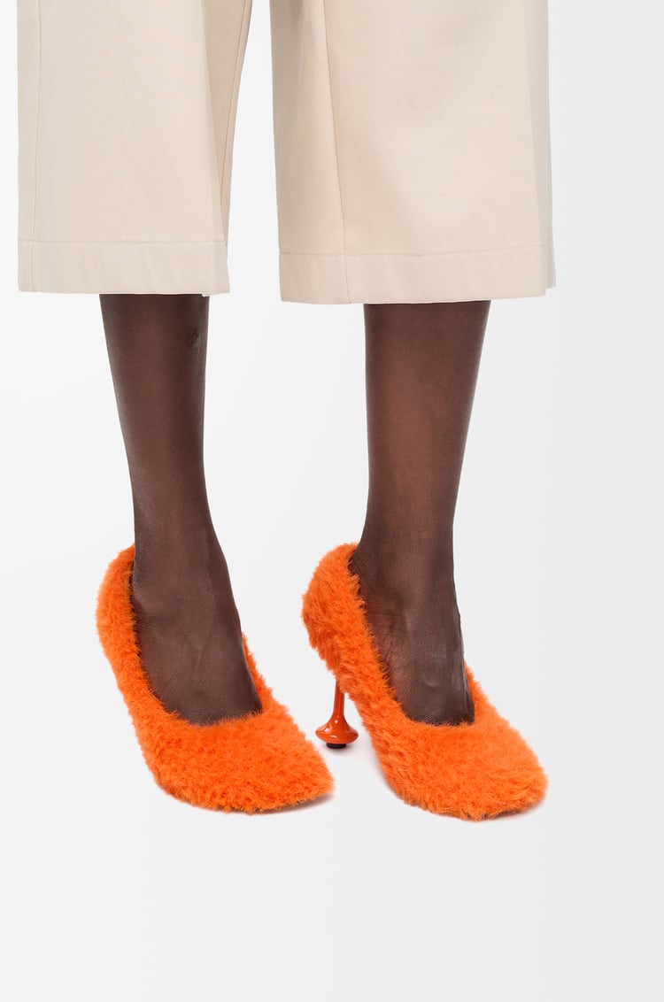 Loewe Toy Pump In Knit 2 Colours