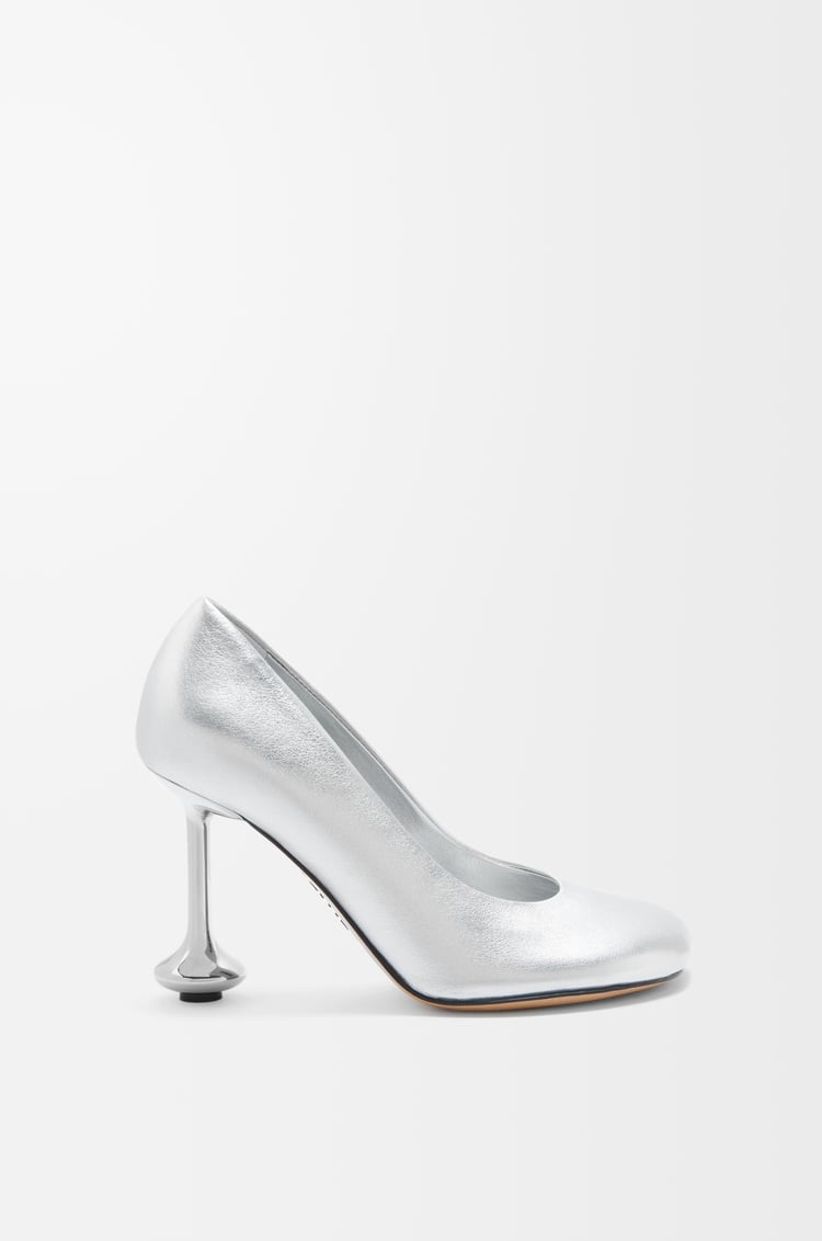 Loewe Toy pump in laminated lambskin 1 Colours
