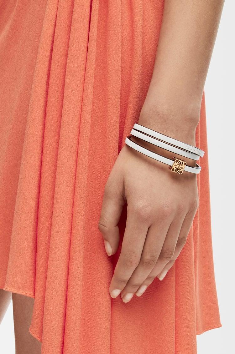 Loewe Twist Bangle In Calfskin 4 Colours