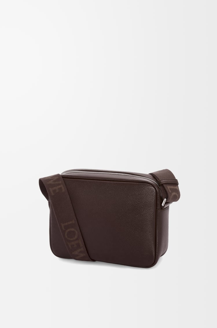 Loewe Medium Pebble Messenger Bag In Supple Grained Calfskin 3 Colours