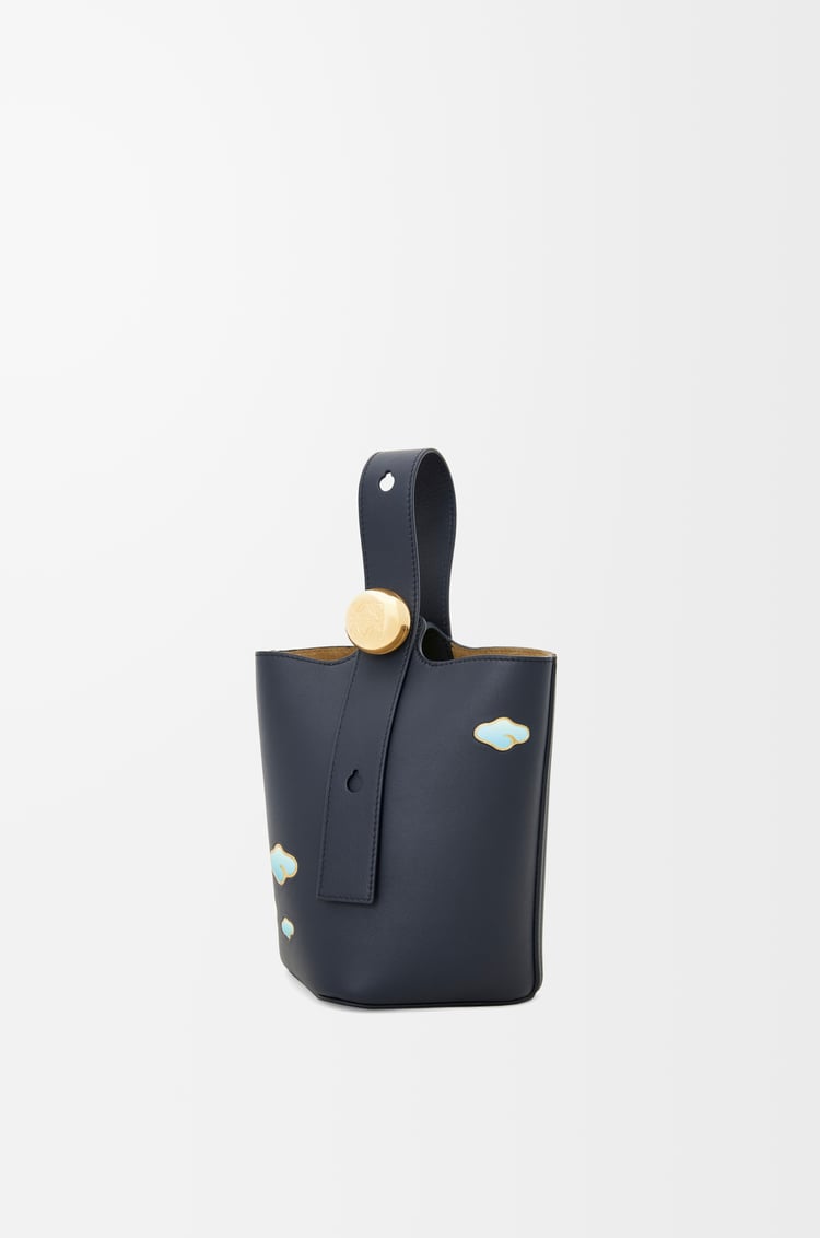 Loewe Mini Pebble bucket in nappa calfskin 1 Colours