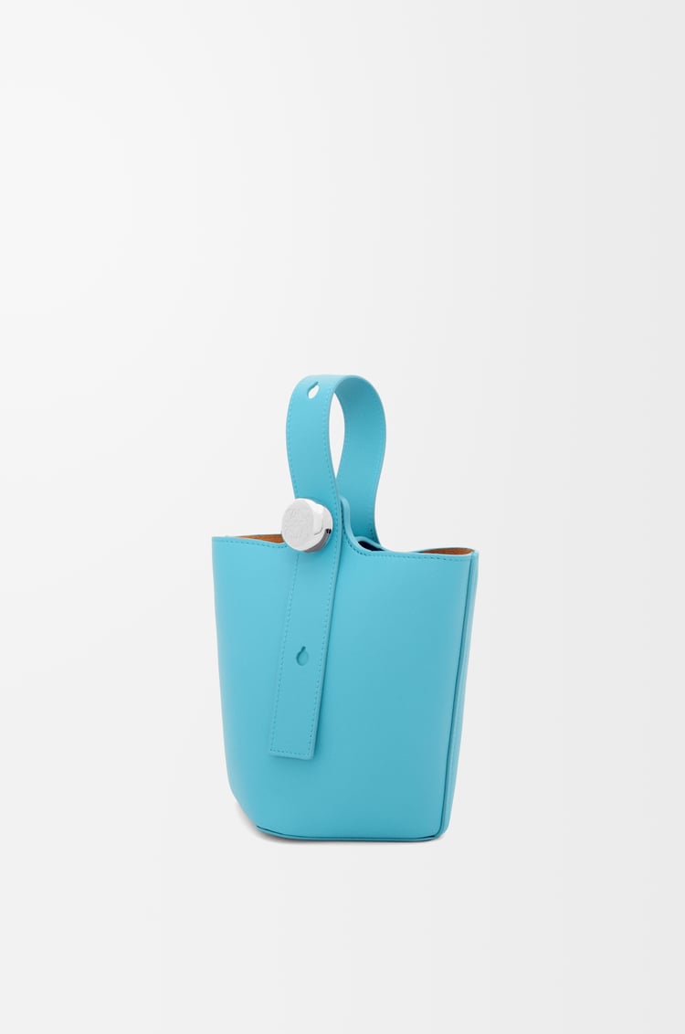 Loewe Mini Pebble bucket in smooth calfskin 11 Colours