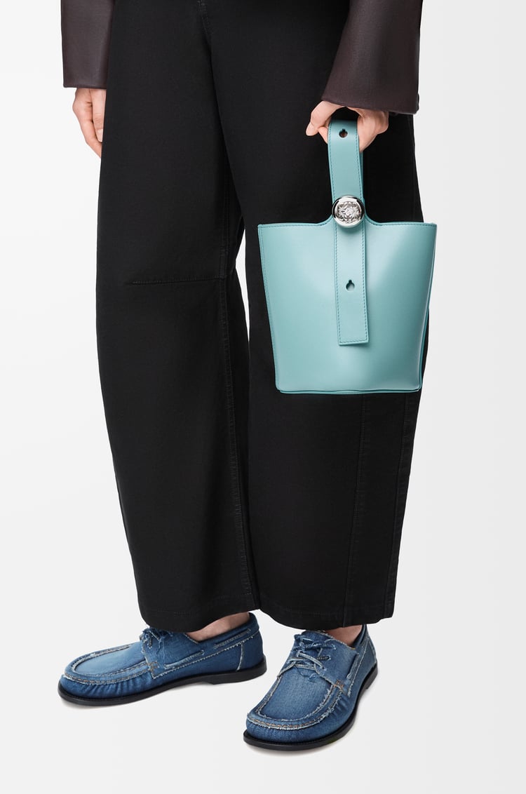 Loewe Mini Pebble Bucket In Smooth Calfskin 11 Colours